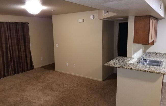 2 beds, 2 baths, $1,700