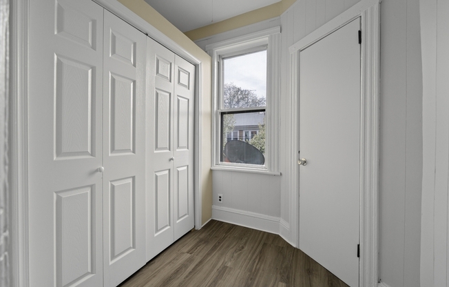 292 CLAREMONT AVE