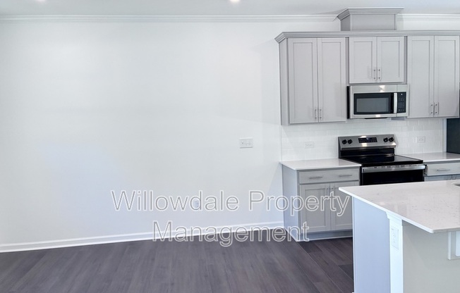 2300 OAKWOOD MDWS CT