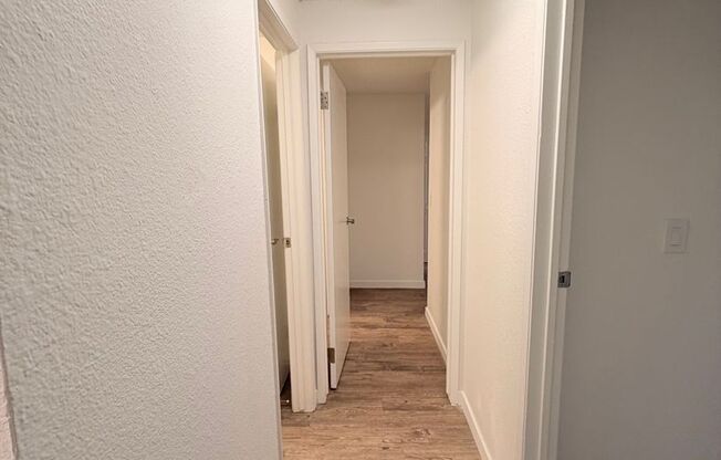 2 beds, 1.5 baths, 950 sqft, $2,275, Unit 126