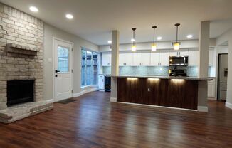 Breathtaking townhome in Memorial Club!