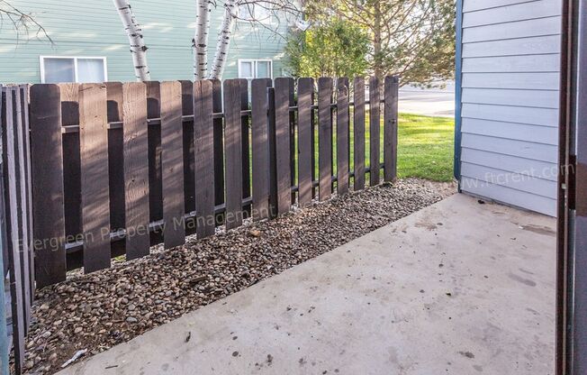 2 beds, 1 bath, 991 sqft, $1,395, Unit 3