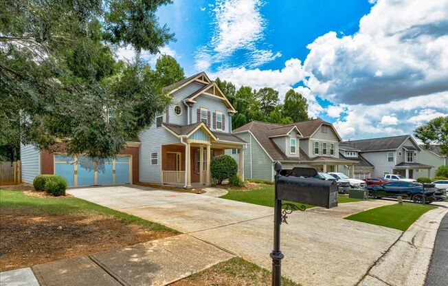 Welcome to this stunning 4-bedroom, 2.5-bathroom home located in the charming city of Fairburn, GA.