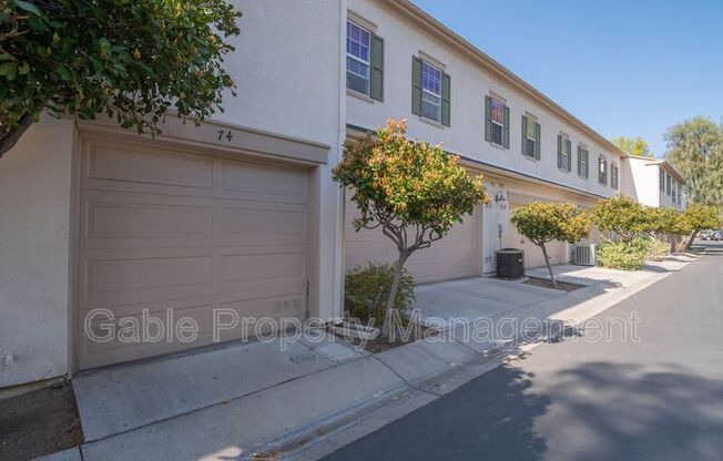 27030 VICTORIA LN