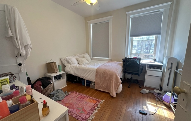 29 Queensberry St.