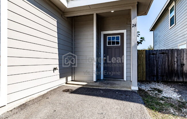 3 beds, 2.5 baths, 1,261 sqft, $1,397, Unit 24