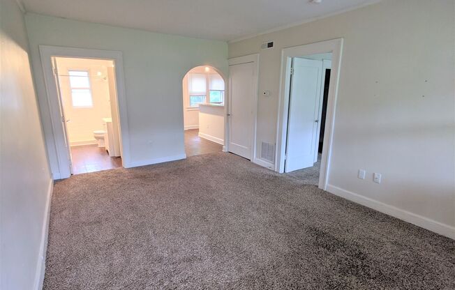 1 bed, 1 bath, $899, Unit Apt 26