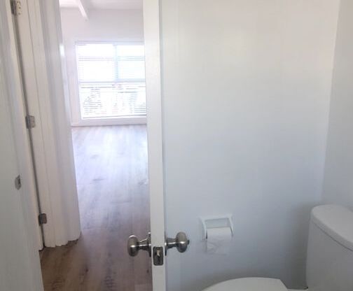 1 bed, 1 bath, $1,850, Unit #8