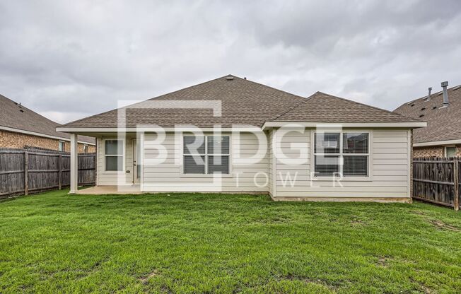 4 beds, 2 baths, $2,345