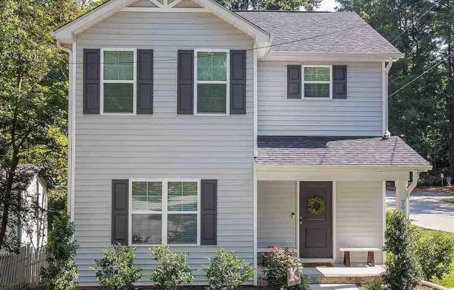 200 BAUCOM ST