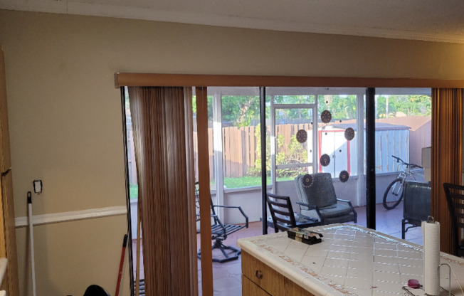 4704 SW 136 PL
