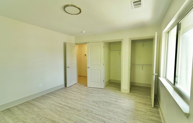 Emory Woods Apartments