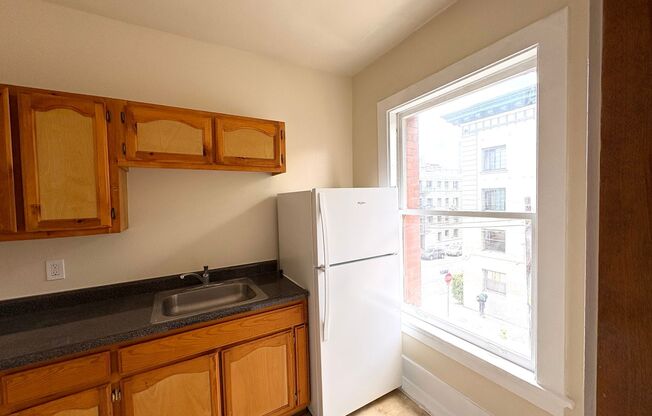 Studio, 1 bath, 325 sqft, $1,450, Unit I314