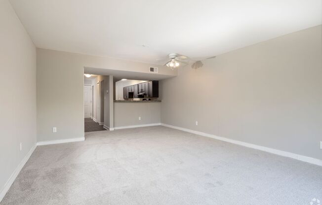 2 beds, 1.5 baths, 1,140 sqft, $1,100, Unit 607