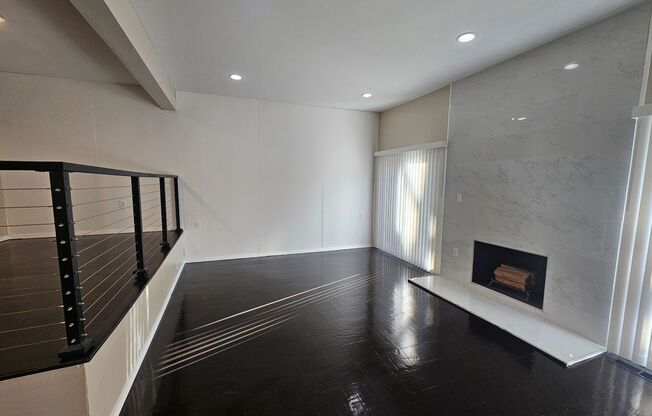 Beautiful 3 Br 2.5 Ba Townhome in Greenberry Woods