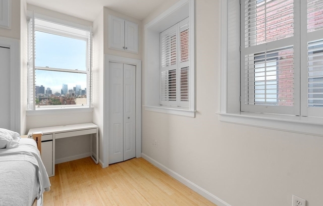 2 beds, 2 baths, 1,022 sqft, $4,935, Unit 501