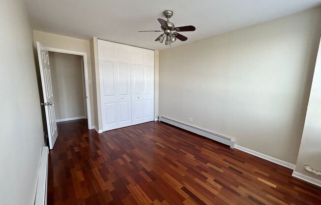 1 bed, 1 bath, 700 sqft, $2,200, Unit 418-1612