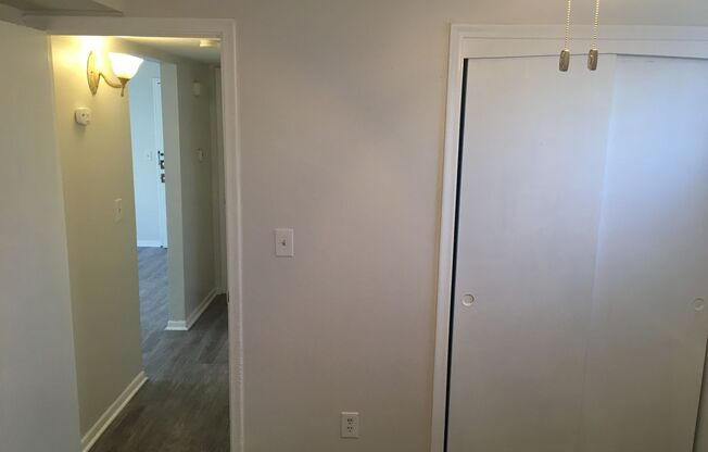 1 bed, 1 bath, $725, Unit 2