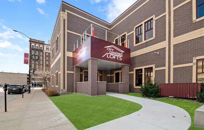 City Center Lofts (CCL)