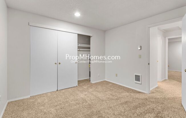 2 beds, 1.5 baths, $1,899