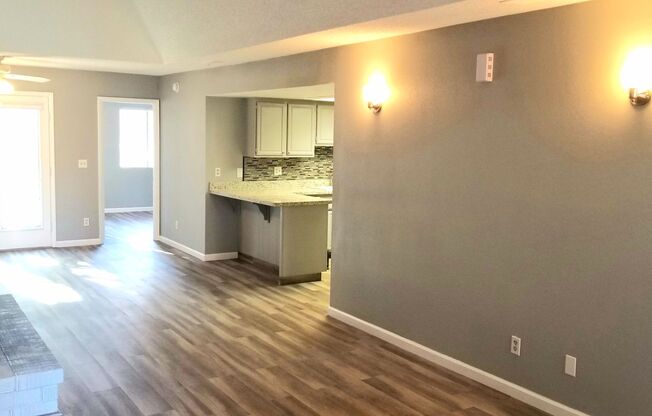 Remodeled 2 Bed 2 Bath Townhouse, Ready for Move In!