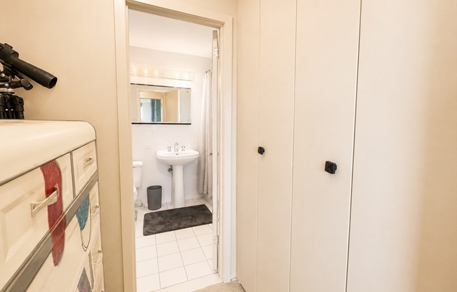 Studio, 1 bath, 605 sqft, $3,000, Unit 23M