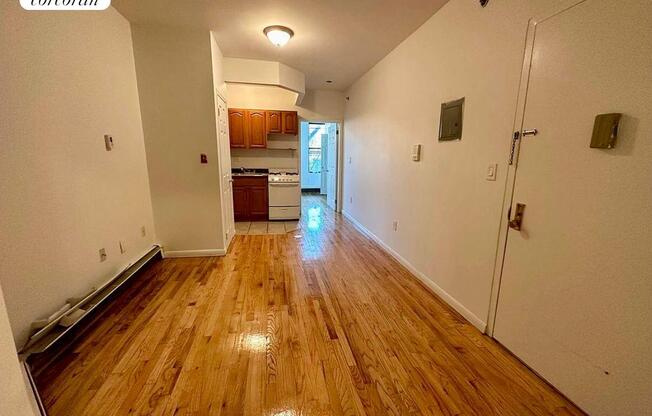 836 Flatbush Ave 7