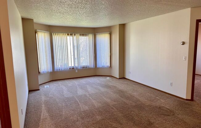 2 beds, 2 baths, 1,050 sqft, $1,310, Unit 239