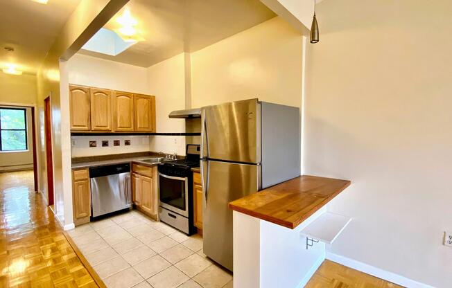 25 E 129 ST