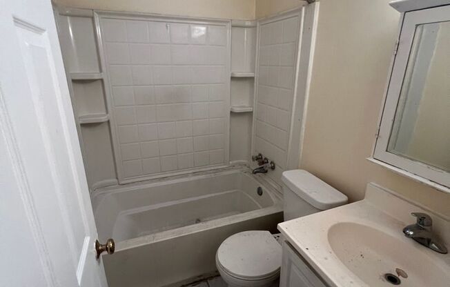 3 beds, 1 bath, $1,500