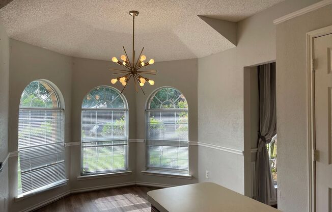 3 Bedroom 2 bath home in Allen, TX!