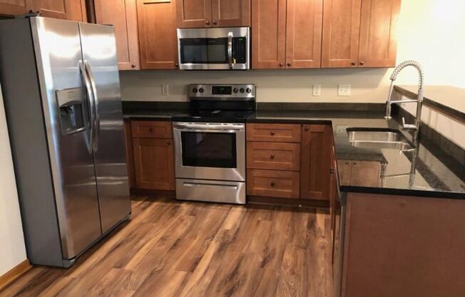 3 bedroom, 2 1/2 bath Townhouse