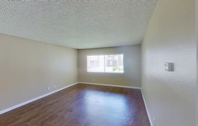1 bed, 1 bath, 722 sqft, $1,950, Unit #116