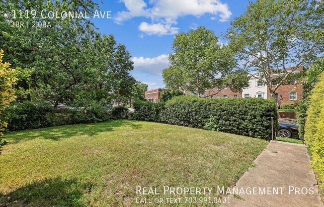1119 COLONIAL AVE