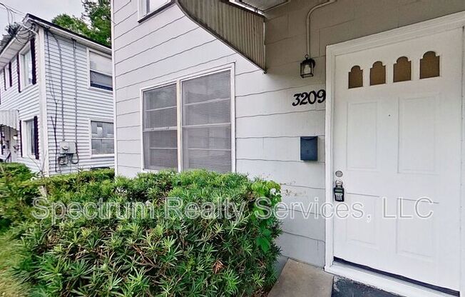 3209 POST ST