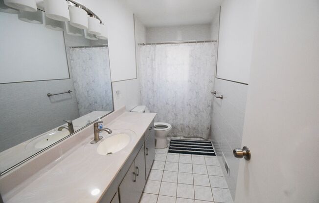 3 beds, 1 bath, $1,850