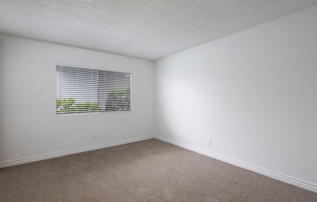 1 bed, 1 bath, 844 sqft, $2,495, Unit 302