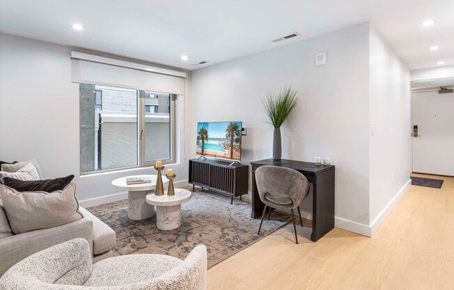 1 bed, 1 bath, 572 sqft, $2,395, Unit 104