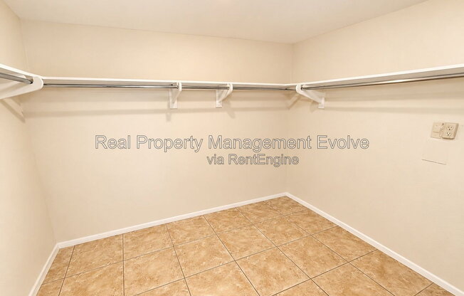 4 beds, 3 baths, 3,656 sqft, $4,500