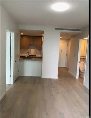 1 bed, 1 bath, $2,600, Unit 5E