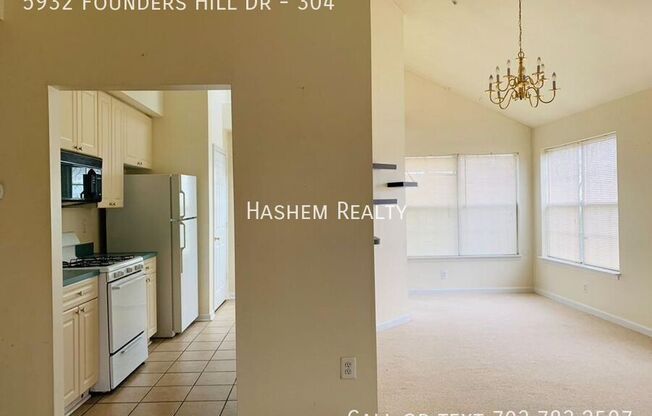 5932 FOUNDERS HL DR