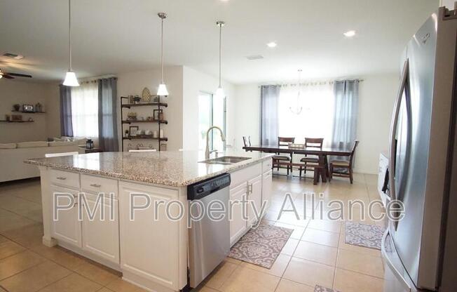 12135 CARSON DR