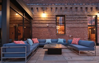 Resident Fire Pit and Lounge on Rooftop