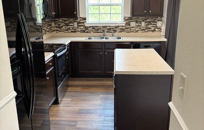Large Four Bedroom Home In North Charlotte