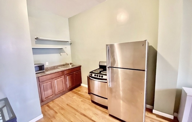 1 bed, 1 bath, 350 sqft, $2,095, Unit 2