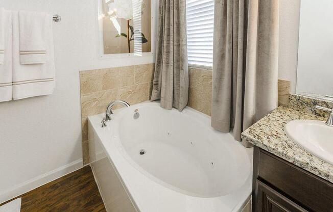 Walk-In Showers And Garden Tubs at Berkshire Lakeway, Texas, 78738