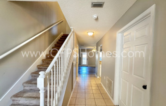 2 beds, 2 baths, $1,600