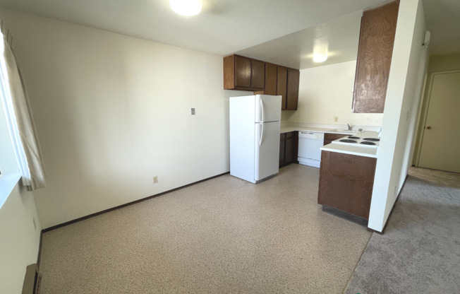 1 bed, 1 bath, $2,300