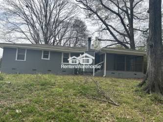 1529 FOSTER AVE