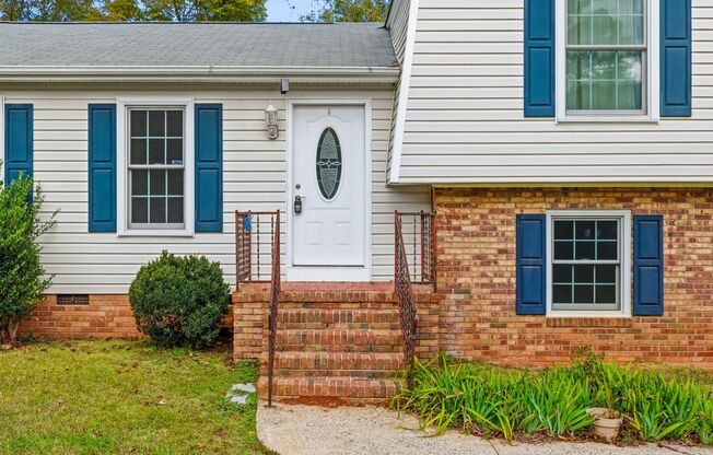 A split-level 4-bedroom, 3 full bath home in Gardner Park of Gastonia!